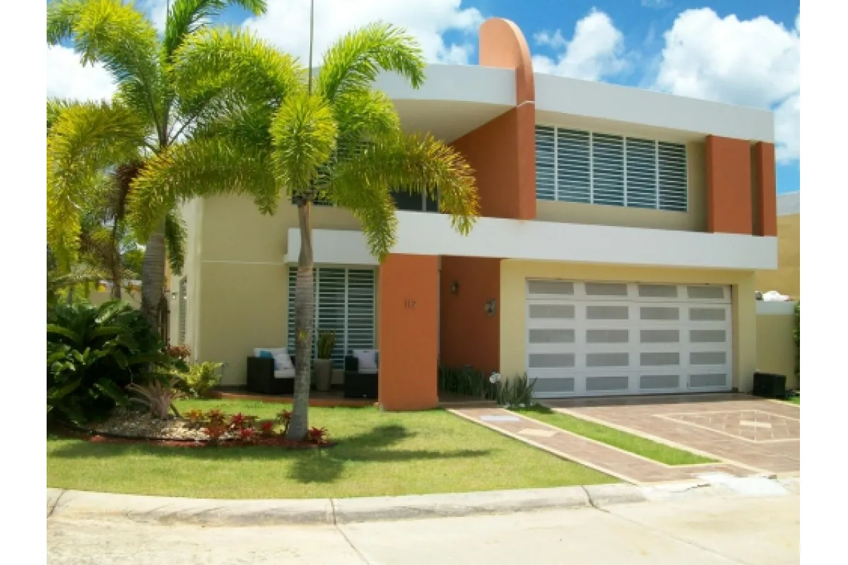 Exterior of Hacienda Paloma residence shown by Prestige Realty