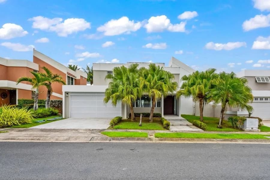 Exterior of 335 Calle Tiburón shown by Homes.com · Amplia MLS