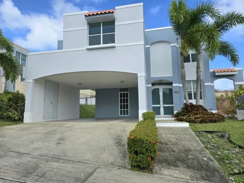 Exterior of C-128 residence shown by Keller Williams Puerto Rico