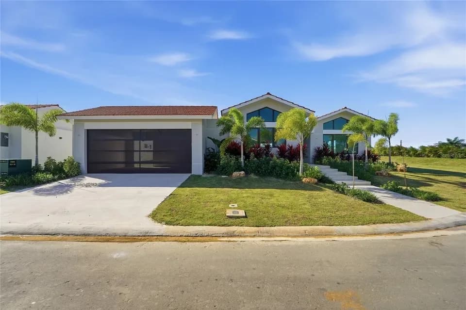 Exterior of 804 Camino de las Verbenas shown by Realtor.com · Stellar MLS