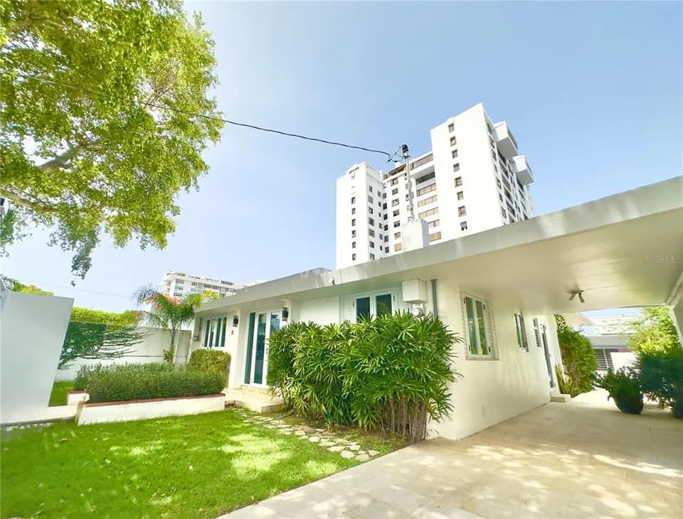 Exterior of 17 Calle Guerrero Noble shown by Findit · Stellar MLS