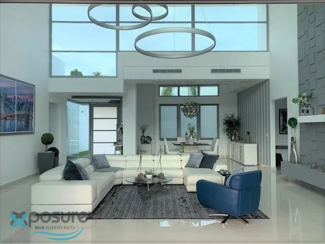 Exterior de Residencia en Senderos Estates mostrado por Findit · Xposure MLS