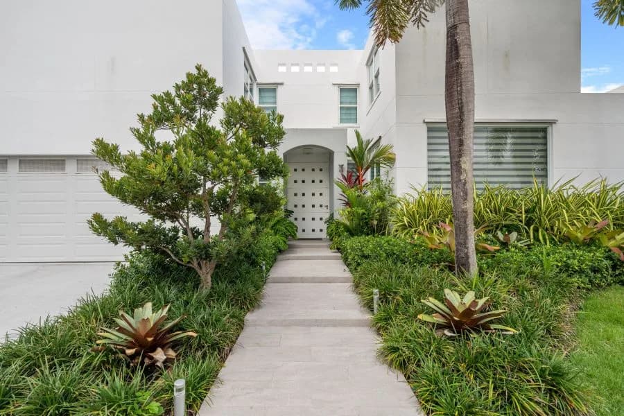 Exterior of Q-10 residence shown by Keller Williams Puerto Rico