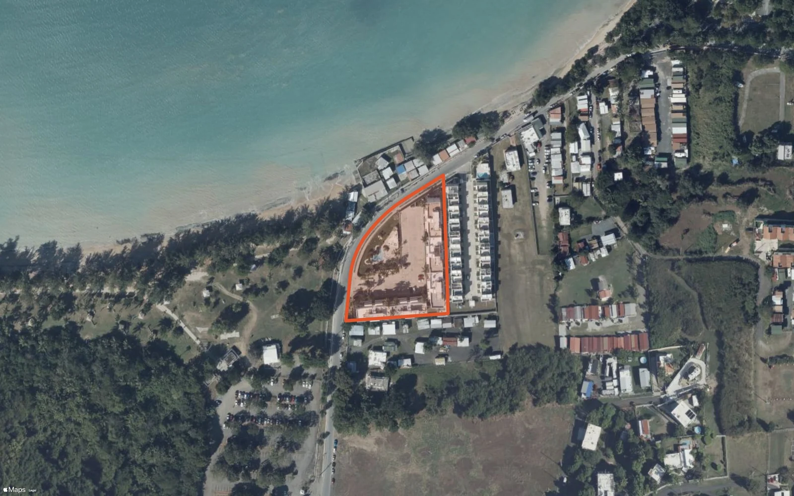 Aerial view of the official Condominio Palma Vista building outline