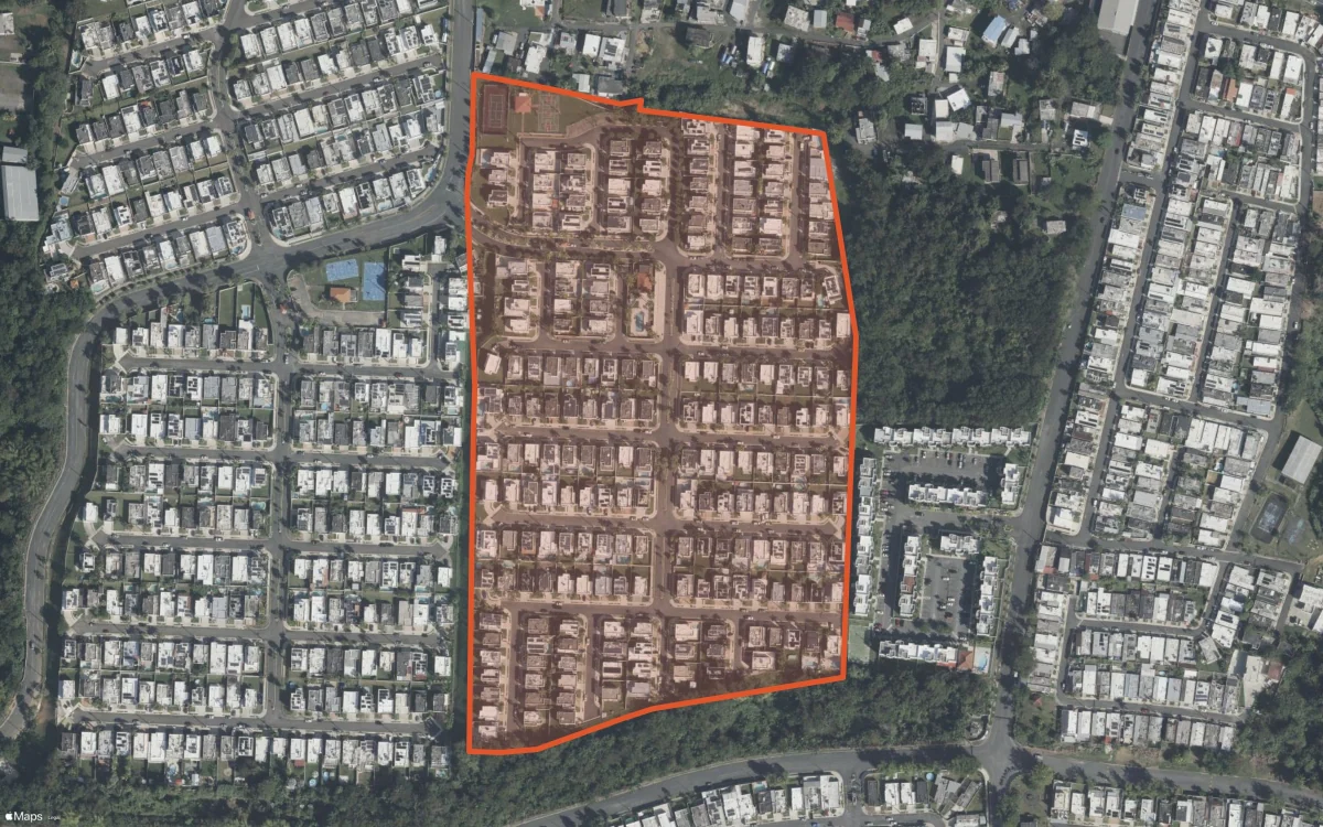Aerial report boundary and neighborhood statistics for Brisas de Montecasino in Toa Alta / Toa Baja, Puerto Rico