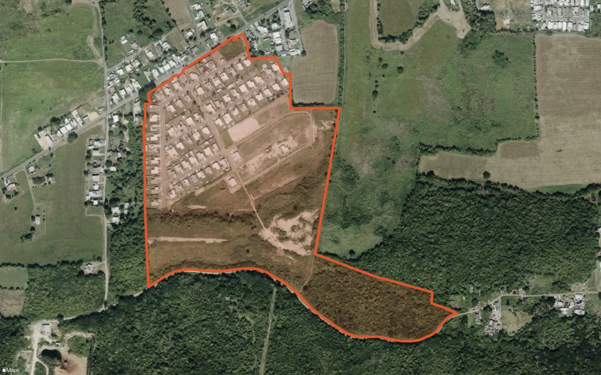 Aerial report boundary and neighborhood statistics for Praderas de Isabela in Isabela, Puerto Rico