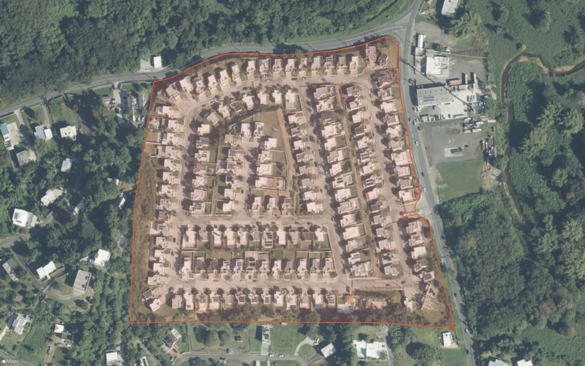 Límite aéreo y estadísticas del informe de River Edge Hills en Luquillo, Puerto Rico